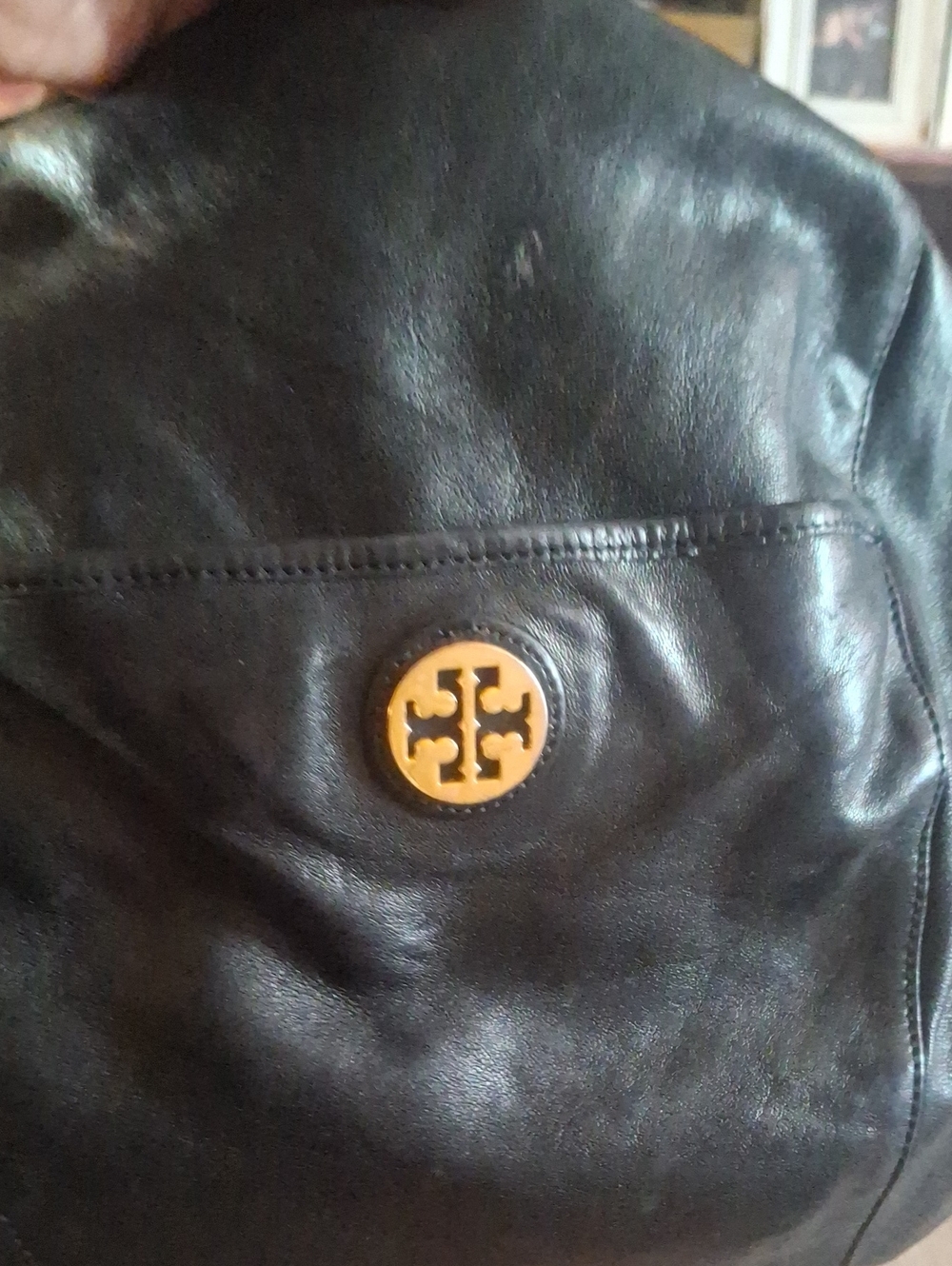 Tory Burch Pre-loved Hobo Bag - Picture 8 of 11